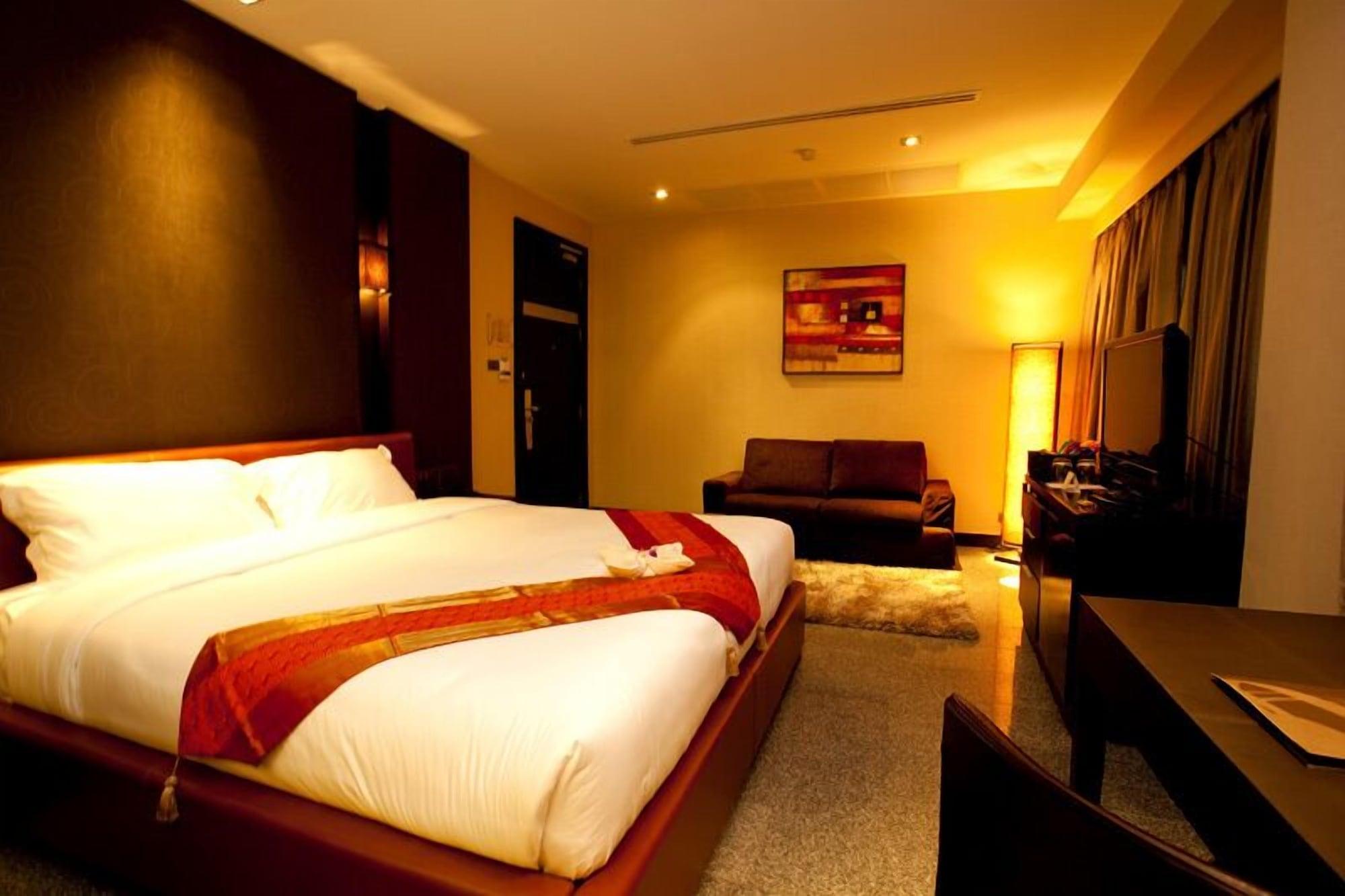 Hotel Pietra Bangkok Exterior foto