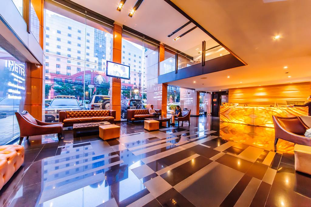 Hotel Pietra Bangkok Exterior foto